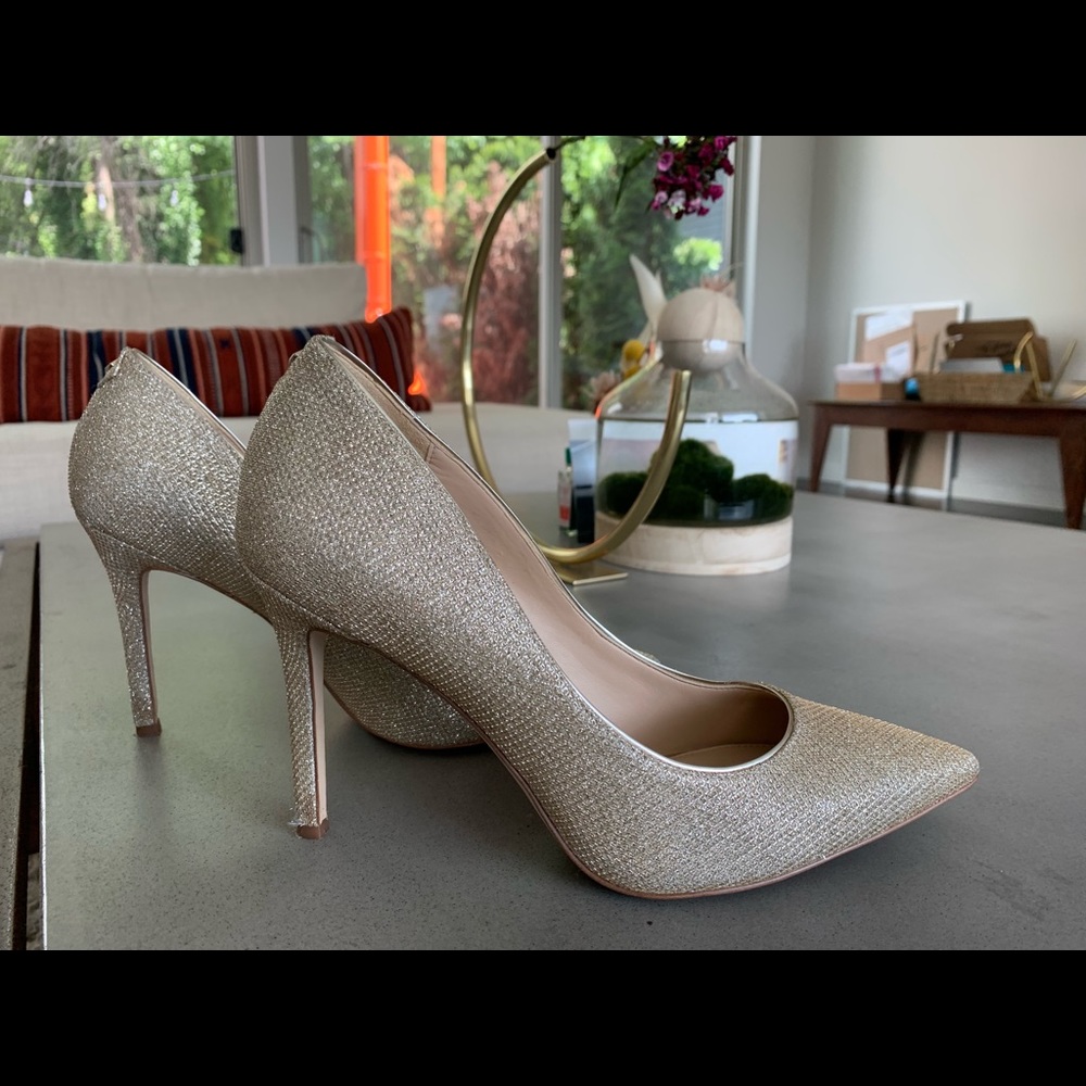 Sam Edelman hazel pointy toe pump